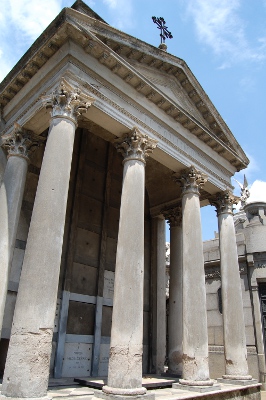 Recoleta Cemetery, Buenos Aires, Argentina Recoleta Cemetery, Buenos Aires, Argentina