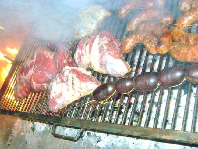 Asado, Hostel Pudu, Bariloche, Argentina
