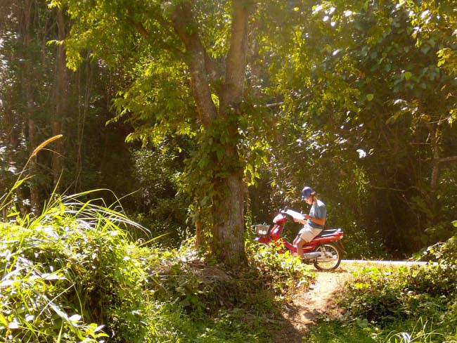 Around Mae Hong Son Around Mae Hong Son