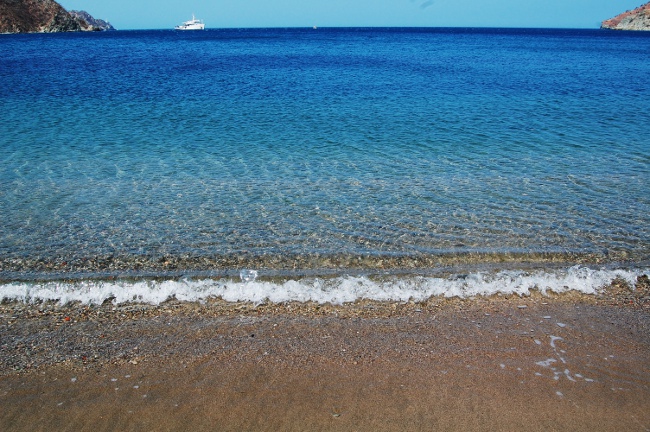 Crystal clear waters of Taganga, Colombia