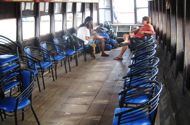 Boat from Vietnam into Cambodia