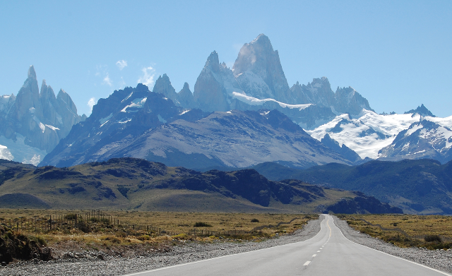 The road to El Chalten